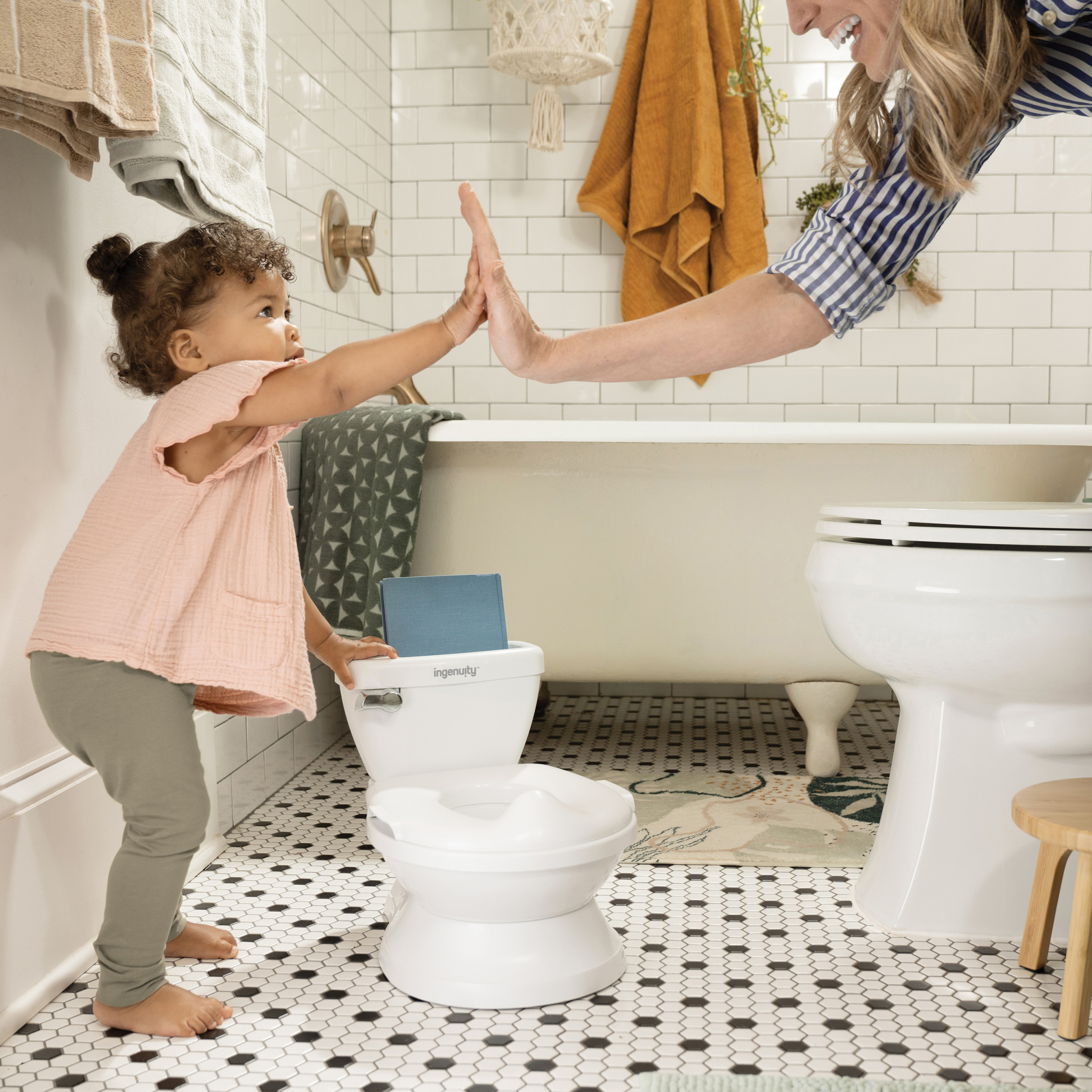 Ingenuity Pelela Entrenador My Size Potty Pro