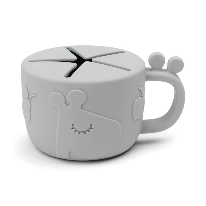 DoneByDeer Peekaboo snack Taza Raffi Grey